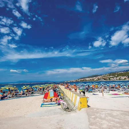 In With House Sea View Διαμέρισμα *